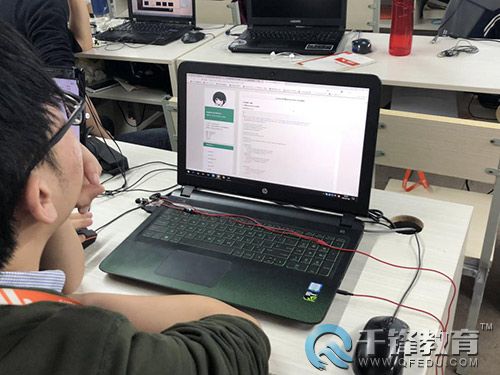 千鋒大數(shù)據(jù)學員.jpg