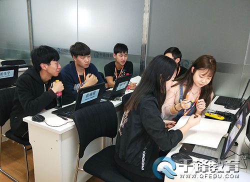 千鋒Python培訓(xùn).jpg